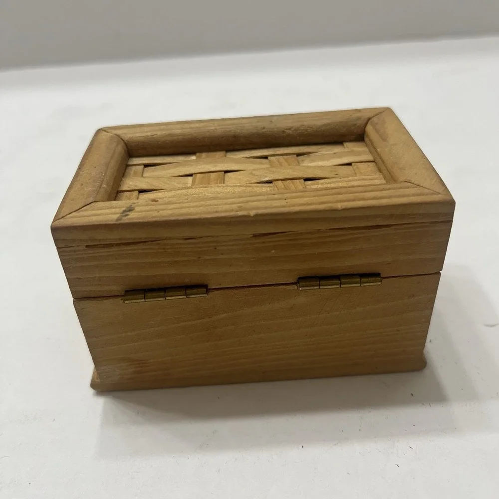 Wooden Handmade Mini Trinket Box Woven Hinged Lid Metal Latch 3.5x2.25x2
